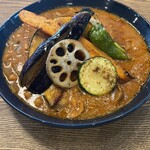 エコモレストラン - 豆とトマトのveganカレー