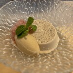 ビストロ　ボン・モマン - デザート紅茶のブラマンジェ