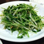 お座敷旬彩美食 夢吉 - 豆苗もやし炒め（1人前