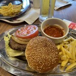 よこすか三大グルメのお店 よこすかグルメ艦隊 - 