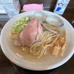 ラゥメン大地 - 貝塩ラーメン900円
