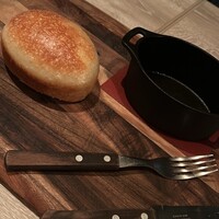 スミレオオサカ - 焼きたてチーズパン