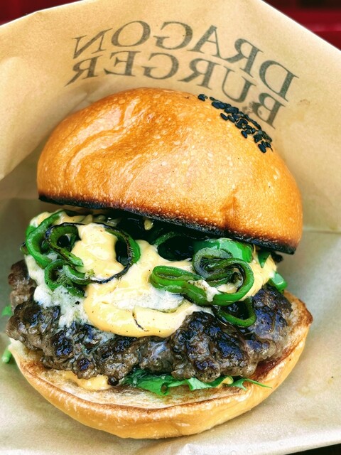 DRAGON BURGER Fushimi Inari Ten