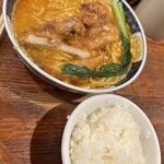 支那麺 はしご 入船店 - 