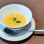 Largo RISTORANTE - 恵味ゴールド冷製スープ