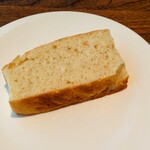 Largo RISTORANTE - 自家製パン