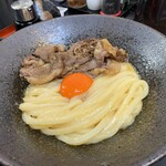 極楽うどん TKU - 肉釜玉うどん