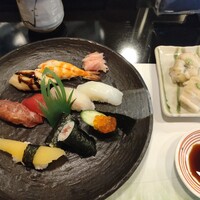 すし処 初音 - 