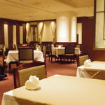 野田岩 - 一番乗りに近かったのでまだお客様は少ない店内