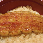 野田岩 - 小ぶりな鰻