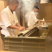 鳥匠いし井ひな - どの席からも見渡せます