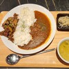 新宿牛タンローストビーフ 白か黒