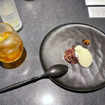 Japanese Soba Noodles 蔦 - デザートのバニラアイスと小豆のペースト