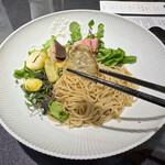 Japanese Soba Noodles 蔦 - 「菊芋のフリットクランブル和え」