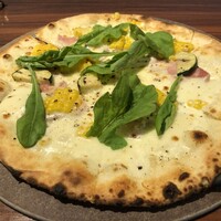 Serafina NEW YORK さいたま新都心店 - 季節のピザ　とうもろこしとズッキーニ