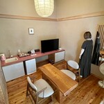 湯宿 だいいち - 素敵なテーブルと椅子