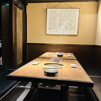 和牛とタン 焼肉 とみ 新橋本店 - 