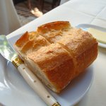 コジト - パン。