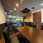 洋食堂 - テーブル