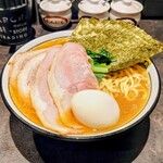 らーめん飛粋 - 特製ラーメン(¥1,300)＋大盛(¥200)