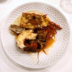 anchoa - Tapas⑤：伊勢海老／ロメスカーダ、クロムツ、オオイチョウタケ〈相模湾魚介スペシャルコース〉