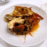 anchoa - Tapas⑤：伊勢海老／ロメスカーダ、クロムツ、オオイチョウタケ〈相模湾魚介スペシャルコース〉