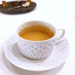 anchoa - 食後のお茶：小田原の和紅茶〈相模湾魚介スペシャルコース〉