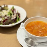 260616347 - セットのスープとサラダ