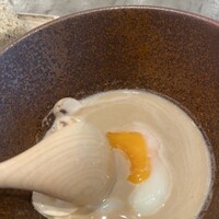 スブリム - 中の温泉卵の黄身と濃厚on濃厚なベストマッチ