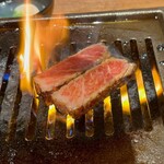 焼うお いし川 - おまかせコース
                                厳選焼きうお7種+お椀、うにいくら丼 15200円
                                《6品目》ウニいくら　厚切り炙りトロ丼