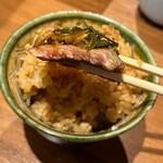 焼うお いし川 - おまかせコース
      厳選焼きうお7種+お椀、うにいくら丼 15200円
      《2品目》焼うお2種「特上カルビ」