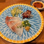 焼うお いし川 - おまかせコース
      厳選焼きうお7種+お椀、うにいくら丼 15200円
      《3品目》本日の御造り2種