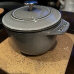 炭火鉄板焼　杜季 - 土鍋の器が変わりました