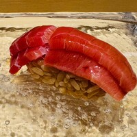 鮨 なかや - 中トロ（アイルランド） ※蕩けるような食感と旨味が堪らない