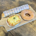 ブーランジェリー 匠 - ハムたまご　230円 ミルク　170円 リングドーナツ　150円