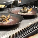 もと松 - 軽くフランベ