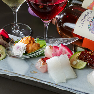 元魚屋のオーナー厳選！お造りやカルパッチョ◎自慢の魚料理