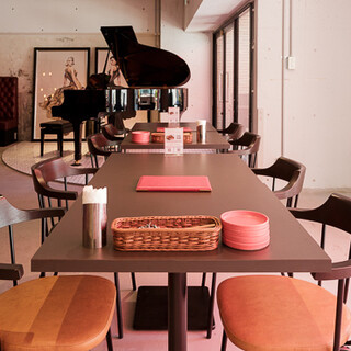 JAZZが流れるお洒落空間。大人数OK！パーティーや二次会◎