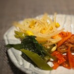 とらいち - 本日のキムチ＆ナムル