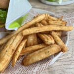 テディーズ ビガー バーガー - セットのポテト