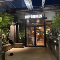 800°DEGREES ARTISAN PIZZERIA - 