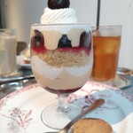 アトリエ ルル - 横から見るのも楽しい