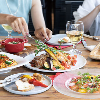 CORAL KITCHEN at cove_1