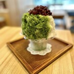 築地本願寺カフェTsumugi - 天然水の削り氷 お抹茶&北海道あずき