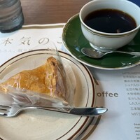 Aging beef ＆ Specialty coffee THE三本 - 
