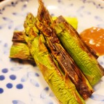 ごん太 - 信州産アスパラ あみ焼（660円）