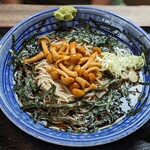 そば蔵 - 料理写真:冷しなめこそば　880円