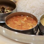 シリ バラジ - チキンカレー