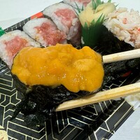 ひぜん - ウニ軍艦巻き