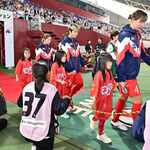 九州 鳥若丸 - ｴｽｺｰﾄｷｯｽﾞ右側前